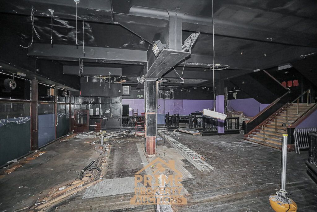 Property photo 3 of 27