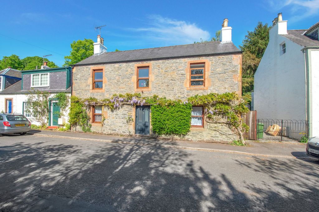 Property photo 1 of 39