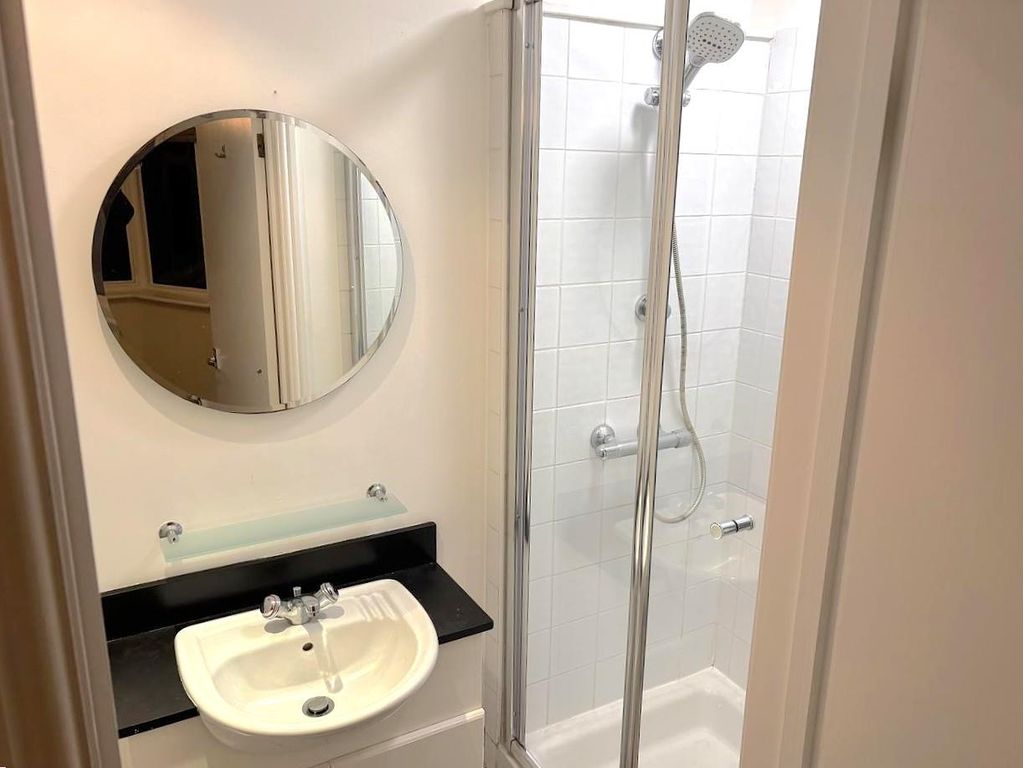 Property photo 2 of 9 2.Jpeg