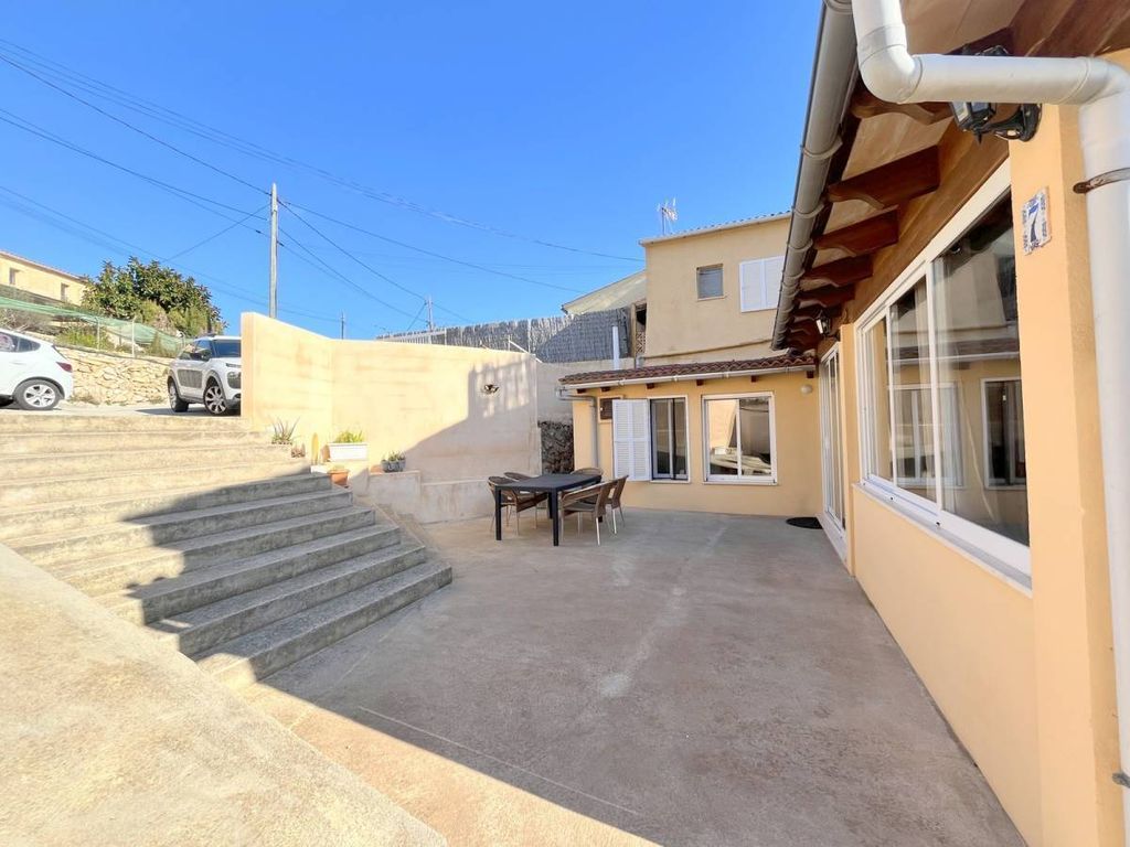Property photo 1 of 27