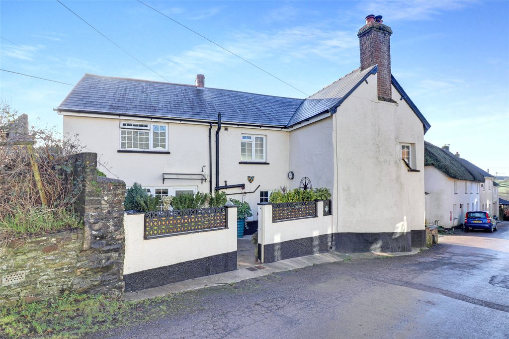 Property photo 3 of 17 3 - Picture No. 16