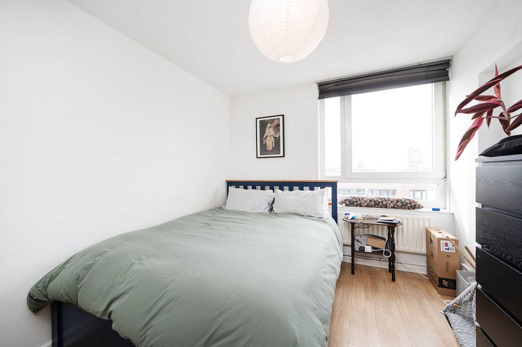 Property photo 3 of 8