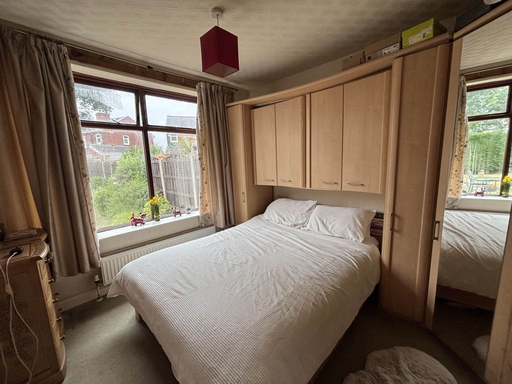 Property photo 3 of 25
