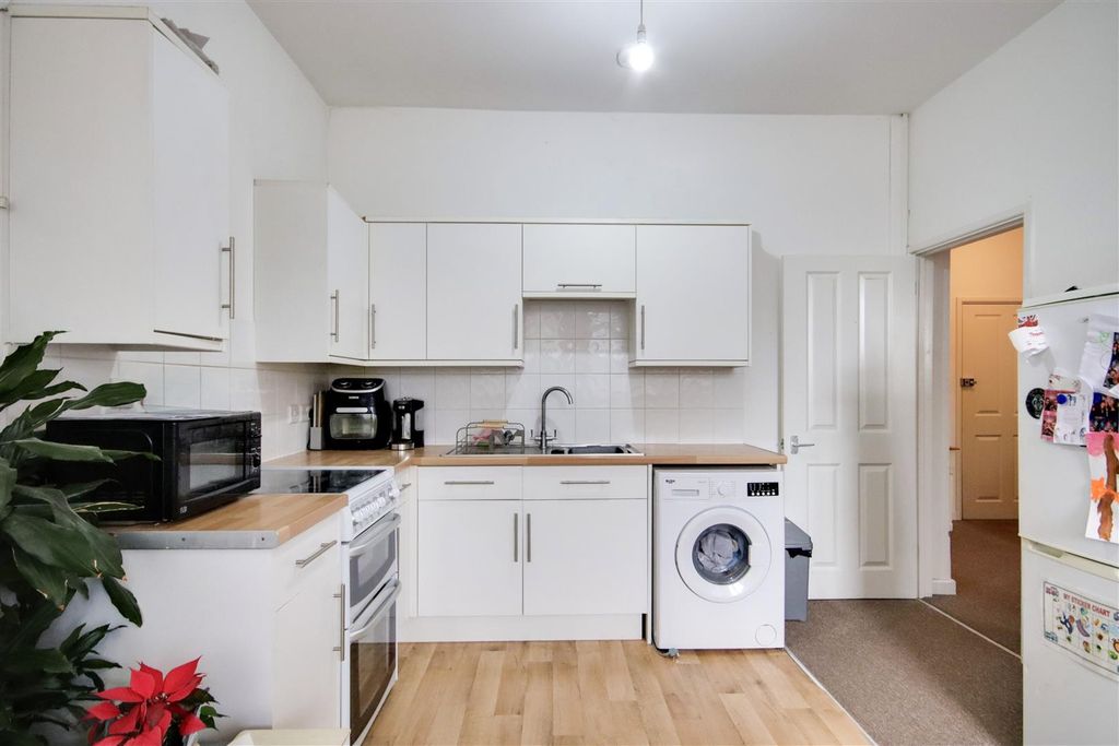 Property photo 2 of 6 Img_4146-Img_4148.Jpg