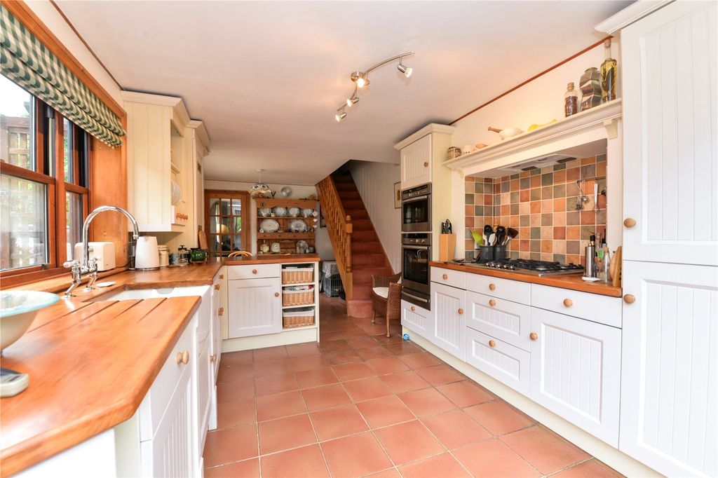 Property photo 2 of 20 Picture No. 06