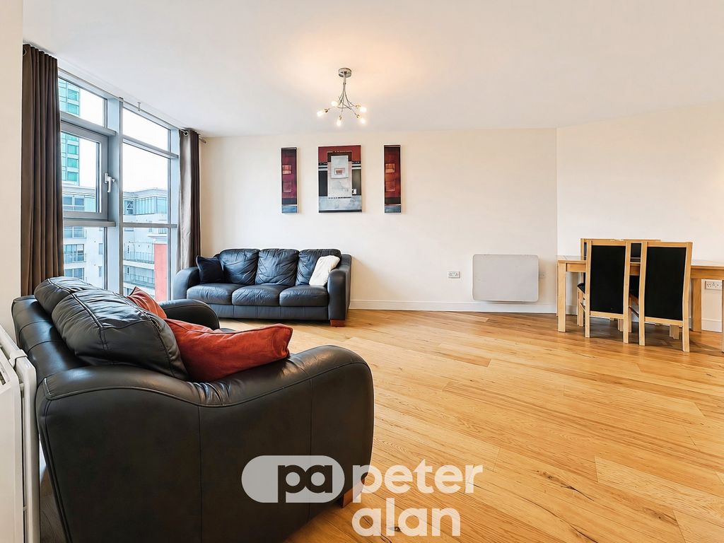 Property photo 3 of 12