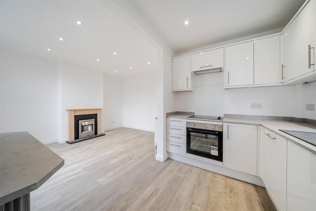 Property photo 3 of 13 Kitchen Dining Room H.Jpg