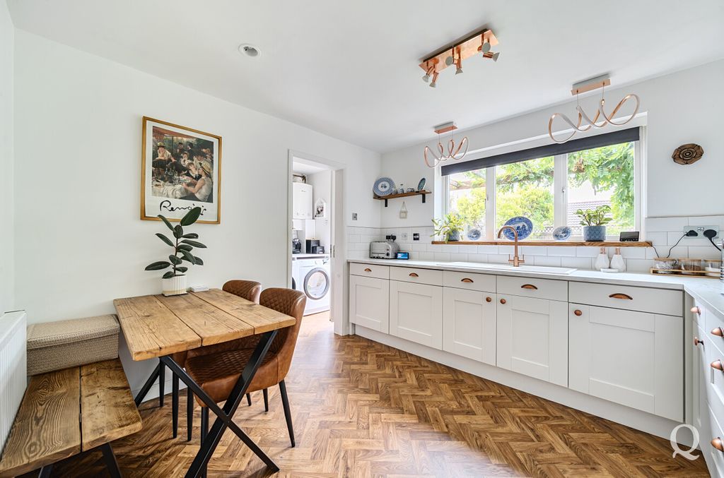 Property photo 2 of 24 0B736E19-9F4c-4A0...