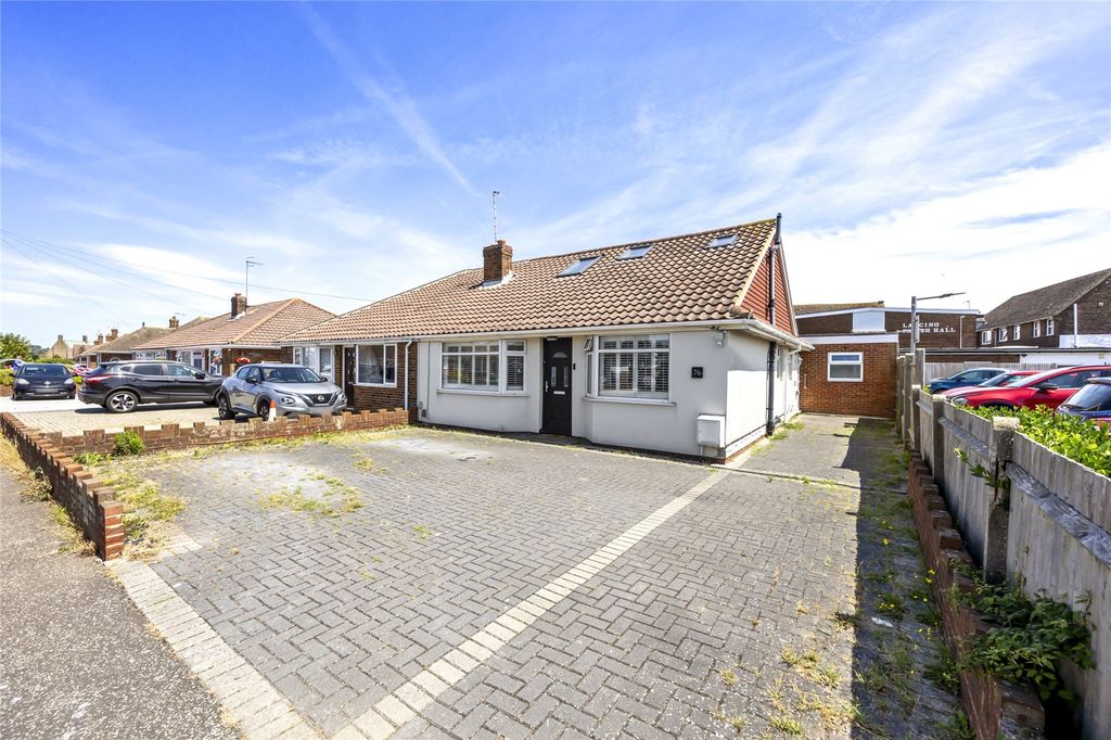 Property photo 1 of 19 Picture No. 17