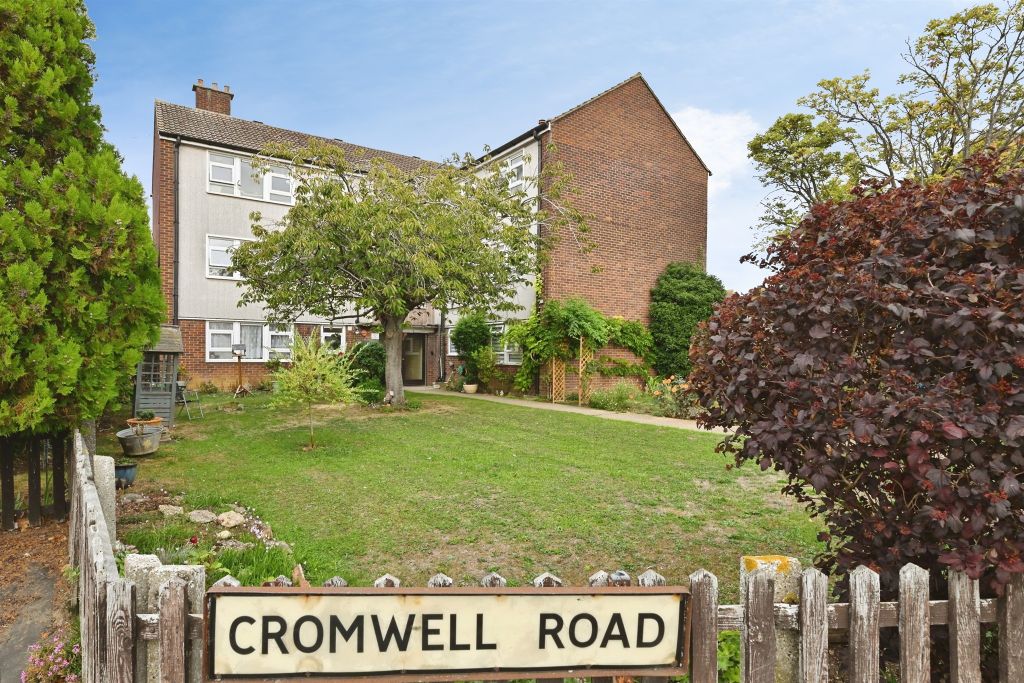 Property photo 1 of 13