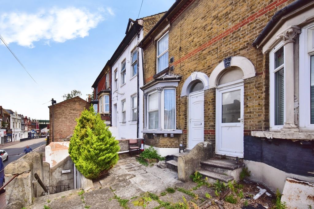 Property photo 2 of 14 Pbox-Img.Jpg