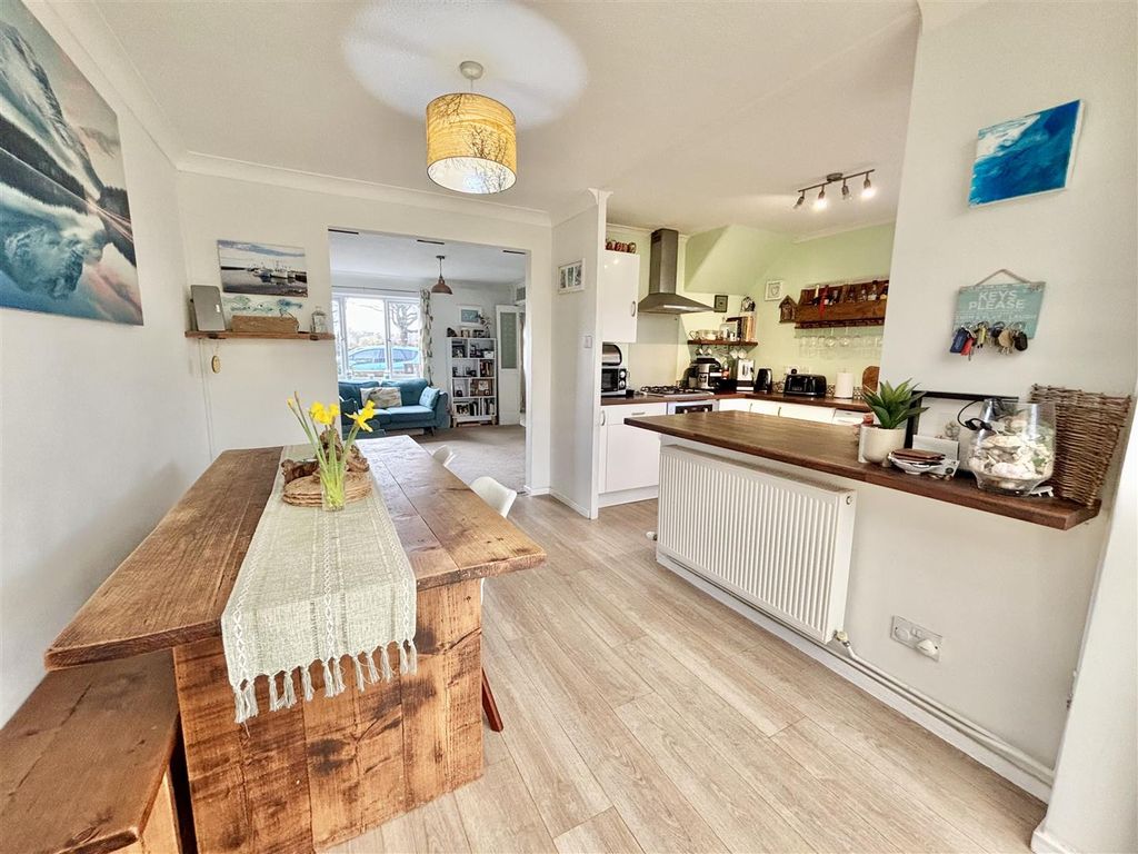 Property photo 3 of 13 Img_0037.Jpeg