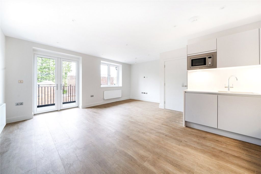 Property photo 2 of 10 Picture No. 02