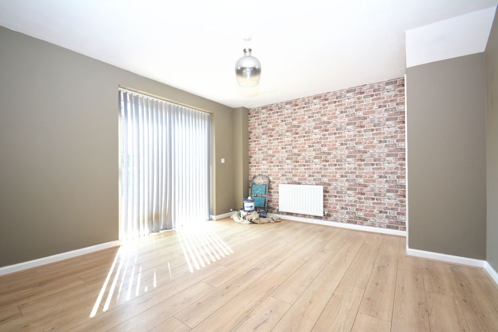 Property photo 2 of 13 Photo 9