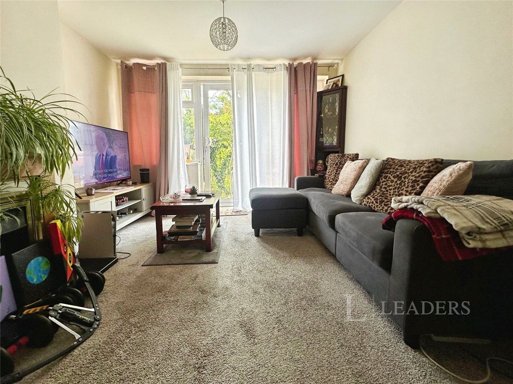 Property photo 2 of 11 Picture No. 07