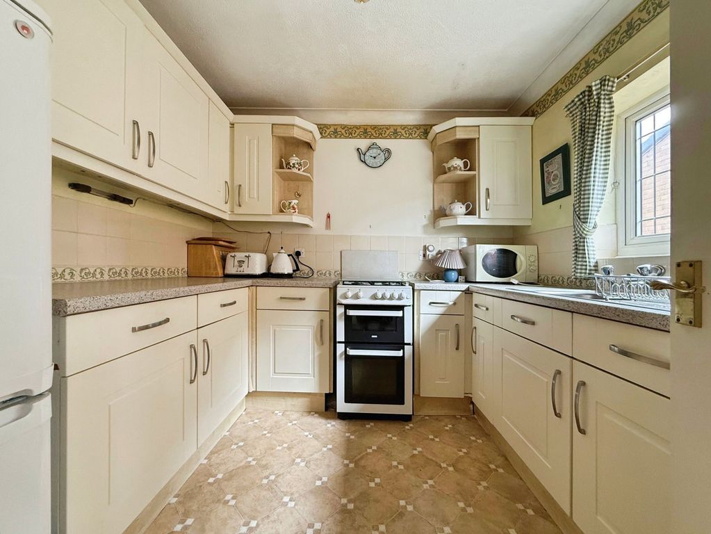 Property photo 3 of 16