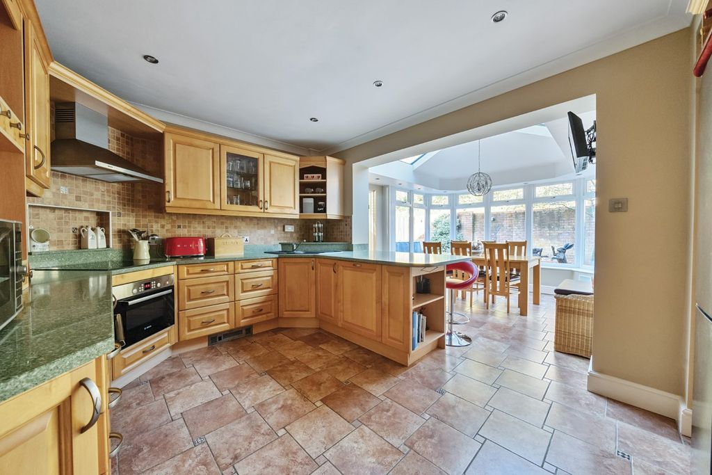 Property photo 2 of 14 Picture No. 08