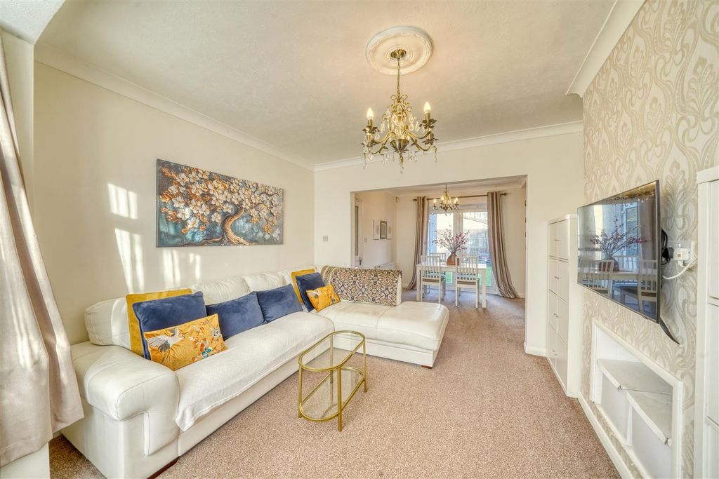 Property photo 2 of 22 Dsc07531_Hdr.Jpg