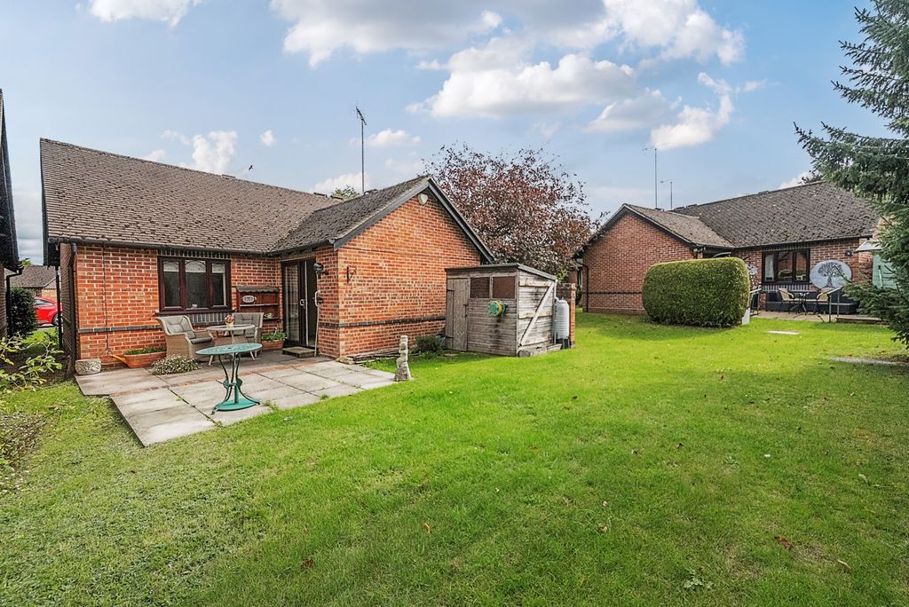 Property photo 1 of 22 1354929-17-68c950...