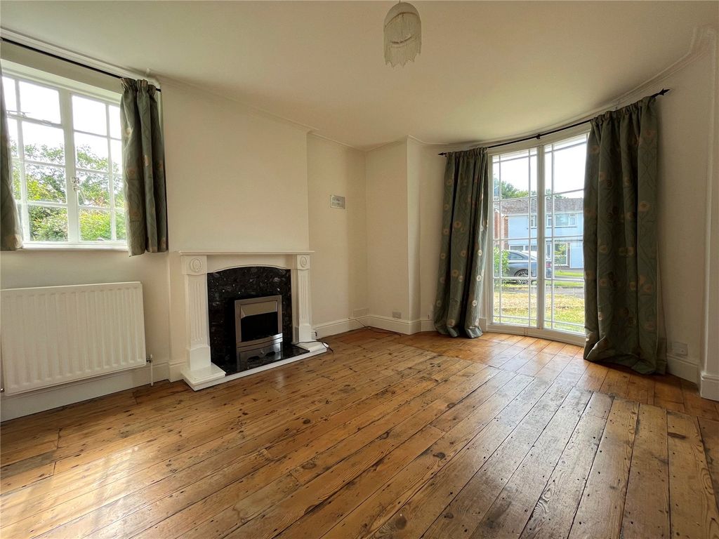 Property photo 2 of 12 Picture No. 19
