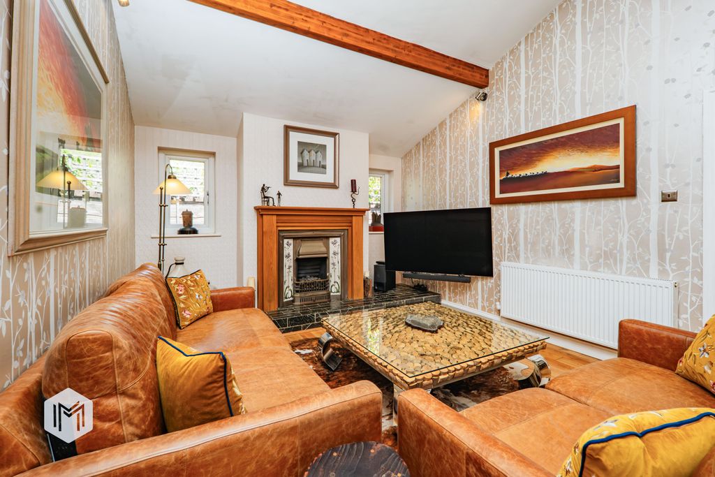 Property photo 2 of 23 Picture No. 61