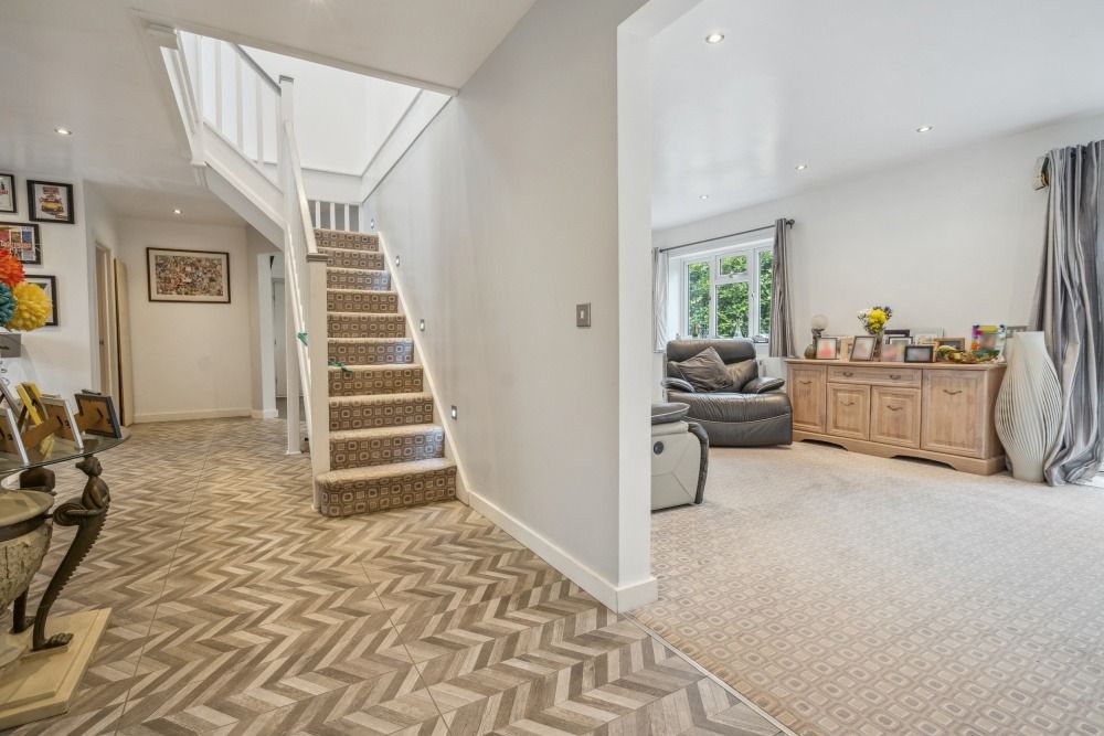 Property photo 3 of 22 5274734