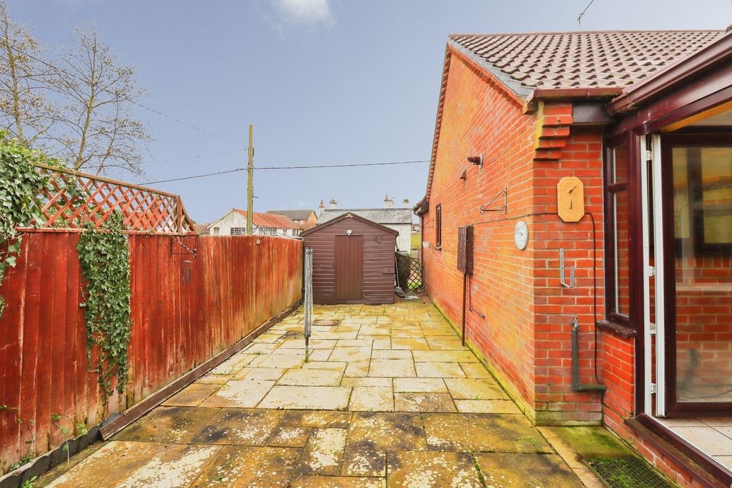 Additional image 21 of 2 bed detached bungalow for saleRedenhall Road, Harleston IP20