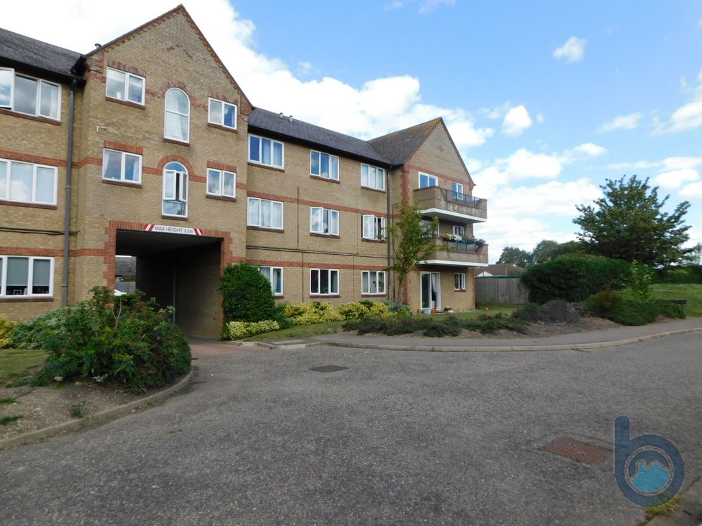 Property photo 2 of 16