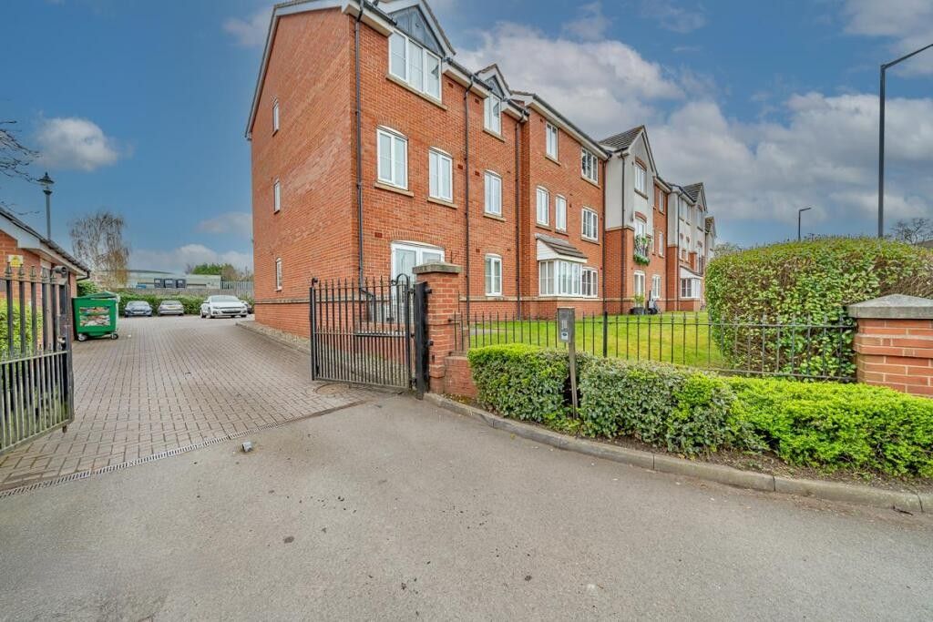 Property photo 1 of 26