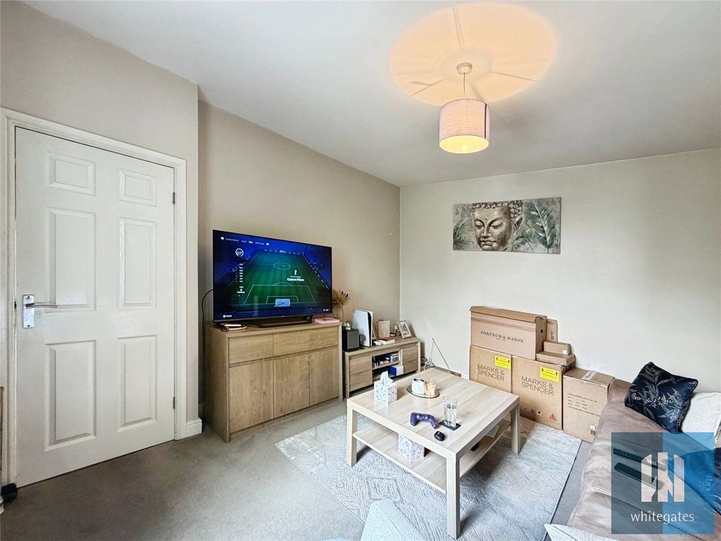 Property photo 3 of 16 Picture No. 29