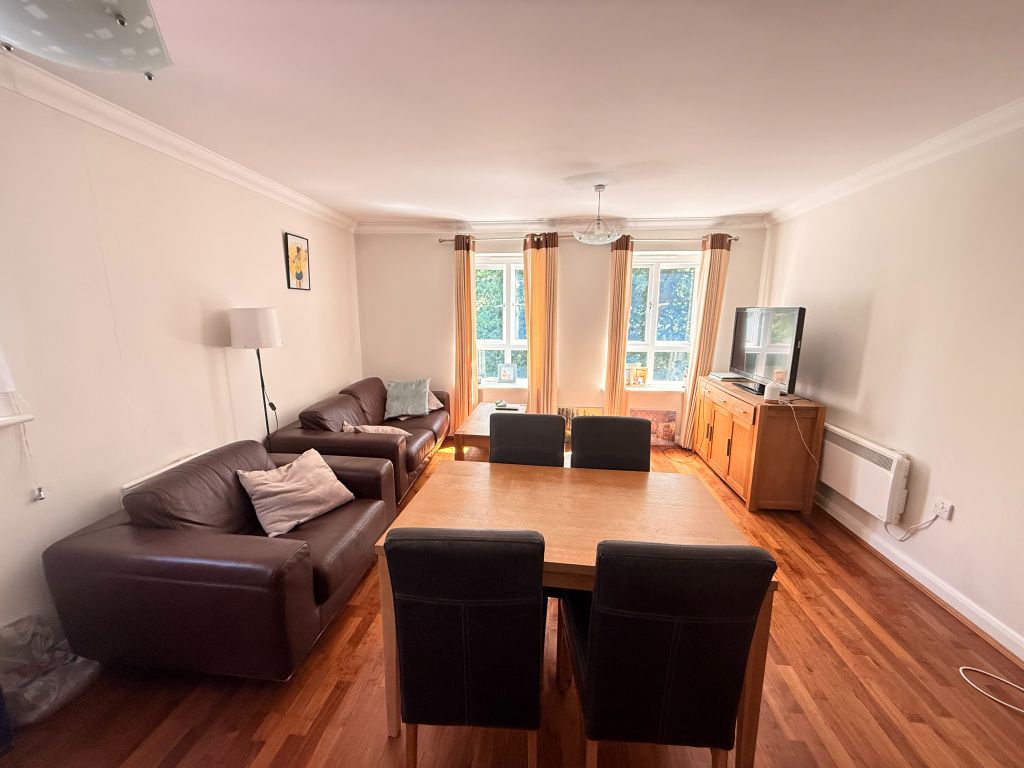 Property photo 2 of 12