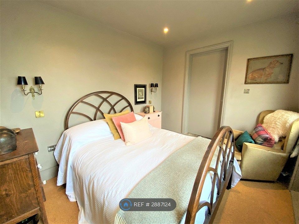 Property photo 3 of 13 Bedroom Three