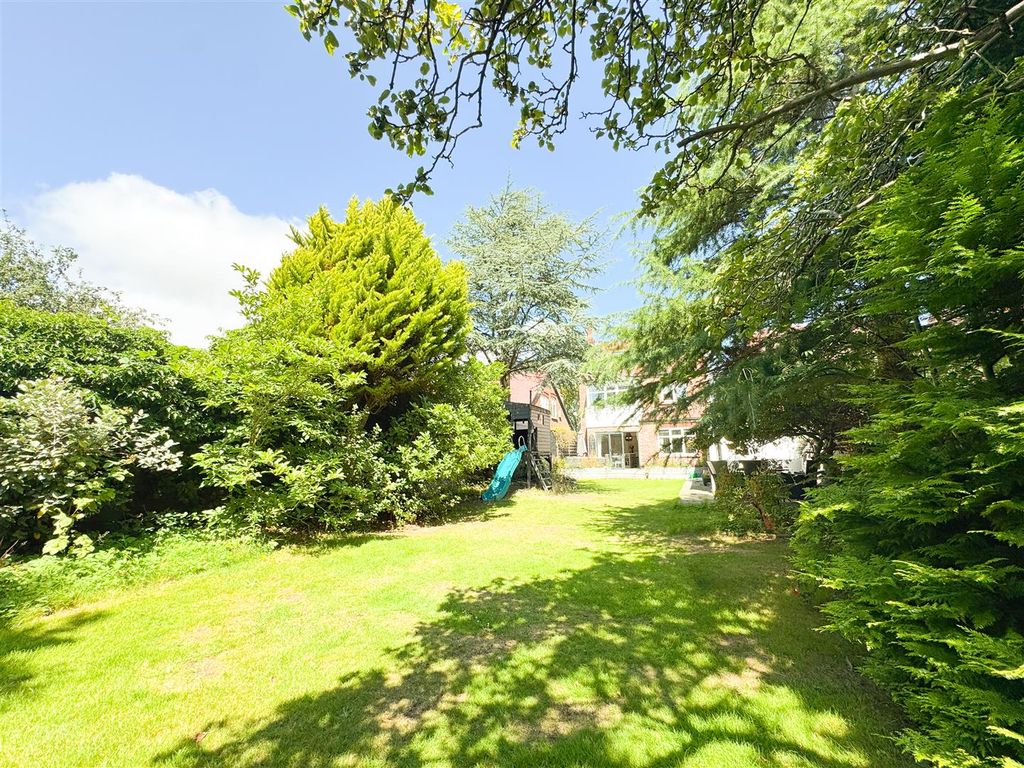 Property photo 2 of 41 Garden Rear.Jpg