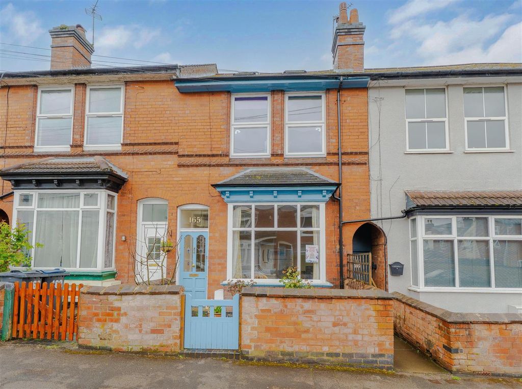 Property photo 1 of 27 Front