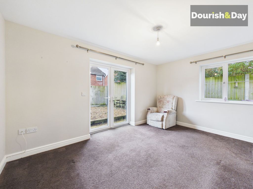 Property photo 3 of 18