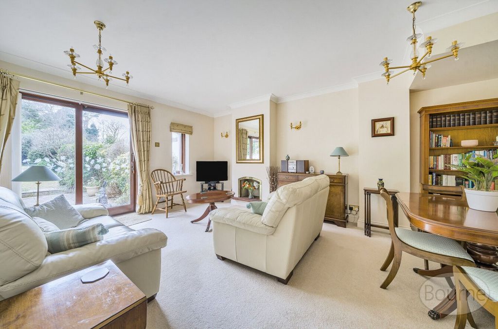 Property photo 2 of 20 Picture No. 45