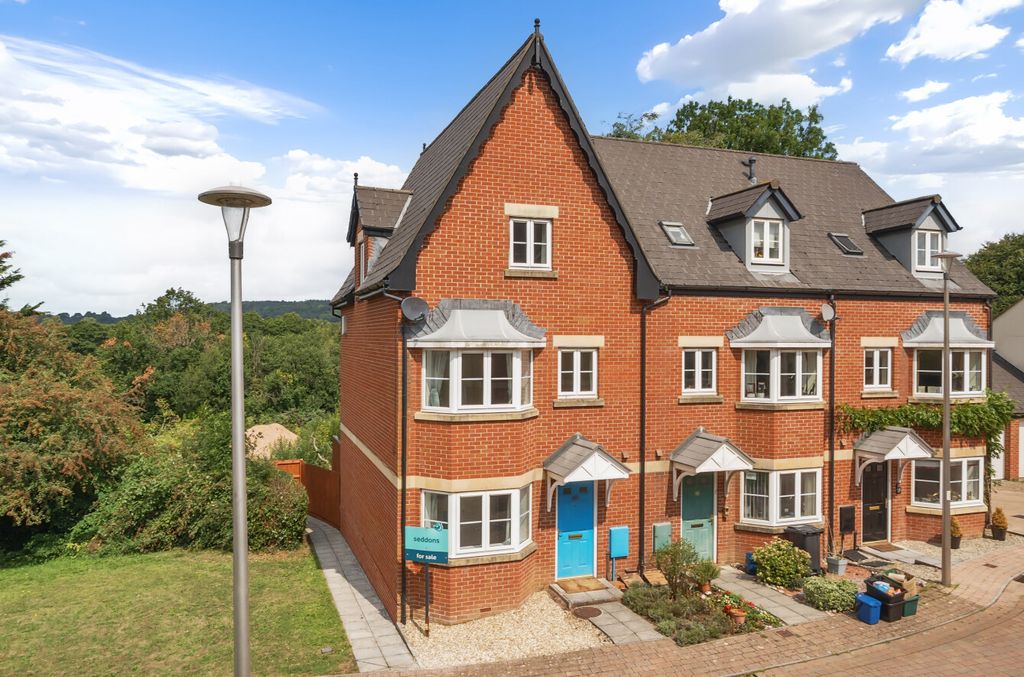 Property photo 1 of 26 Seddons, Tiverton