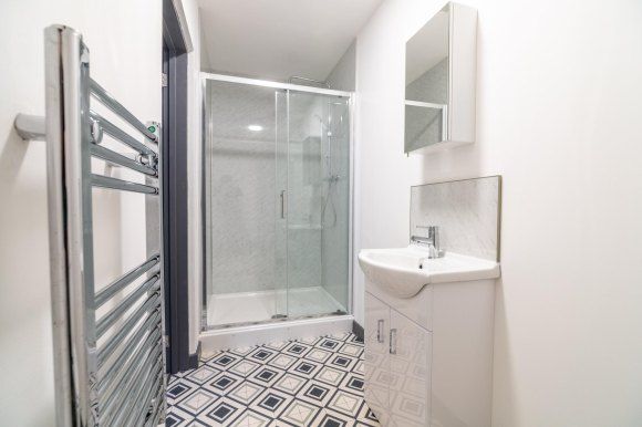 Property photo 3 of 4 8690860.Jpg