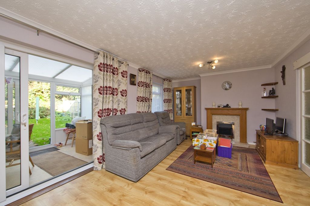 Property photo 2 of 11 Picture 2