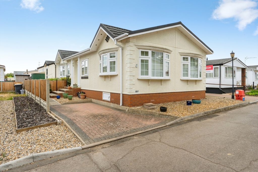 Property photo 1 of 22 Pbox-Img.Jpg