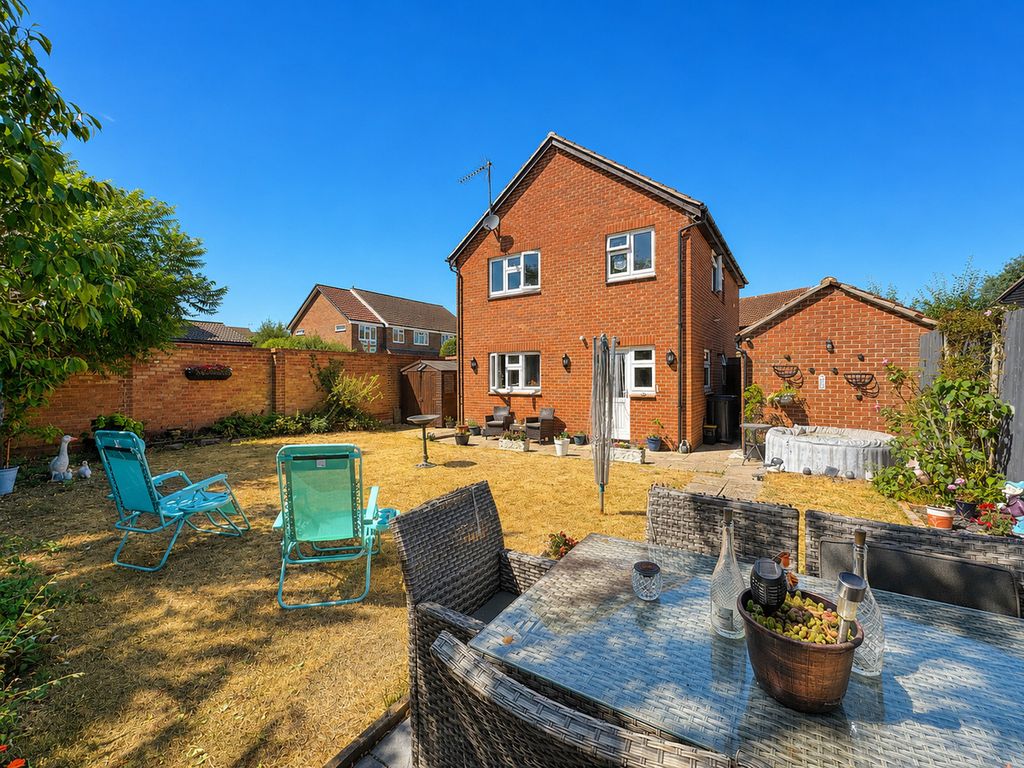Property photo 2 of 18