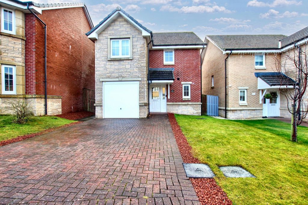 Property photo 3 of 18 Front Of Property