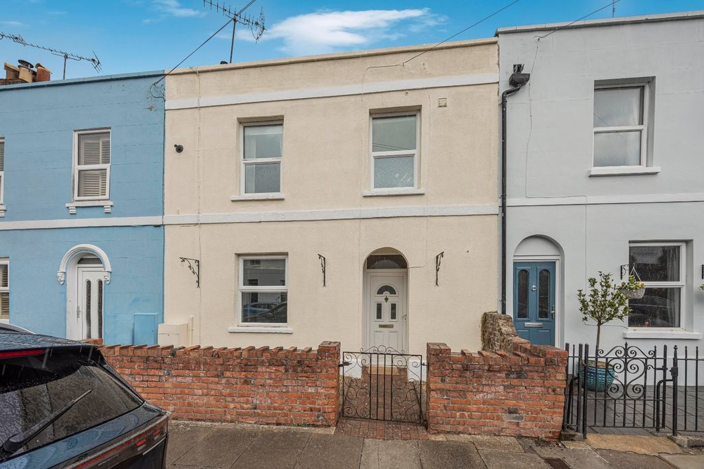 Property photo 1 of 14 Picture No. 18
