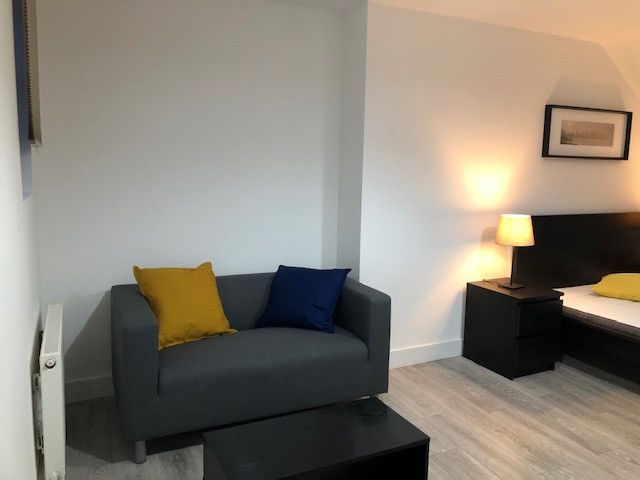 Property photo 3 of 5