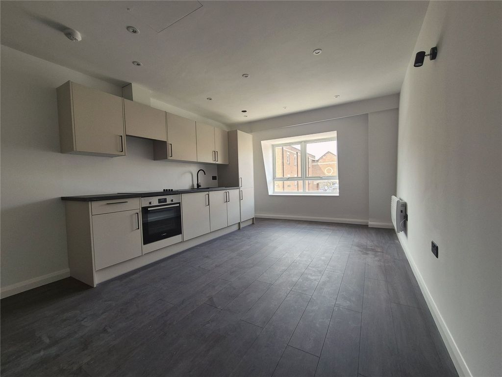 Property photo 2 of 6 Picture No. 03
