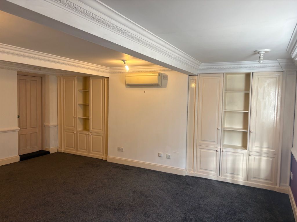 Property photo 3 of 6 Photo 2