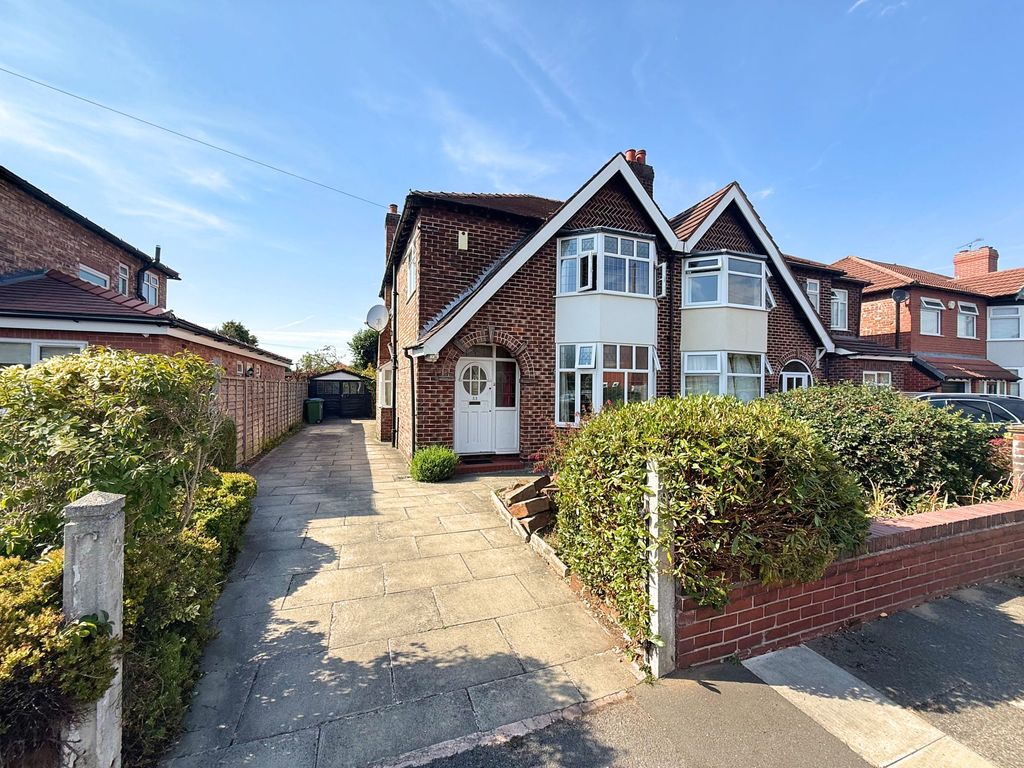 Property photo 1 of 22