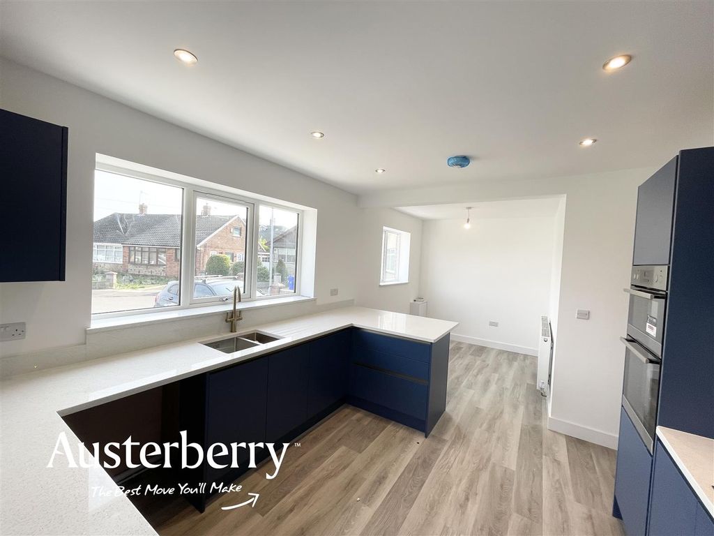 Property photo 3 of 14 Img_7095.Jpg