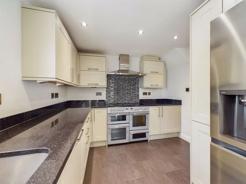 Property photo 3 of 15 Photo 3