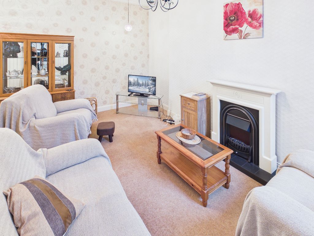 Property photo 3 of 11